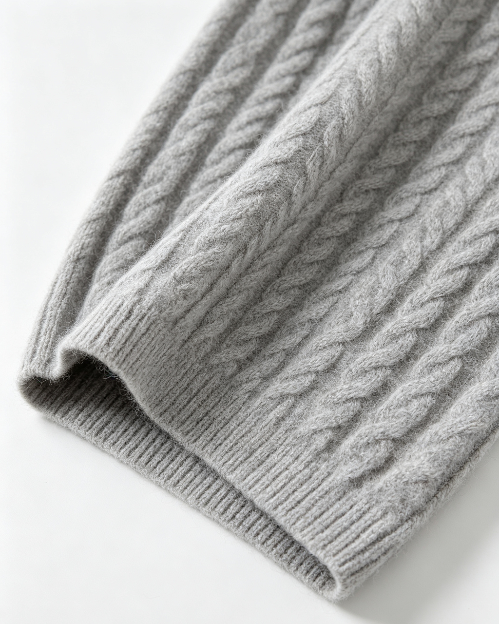 100%  Cashmere Sweater