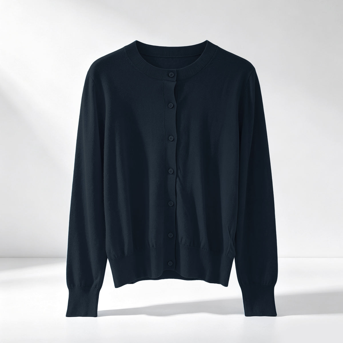 Round‑Neck Knit Cardigan